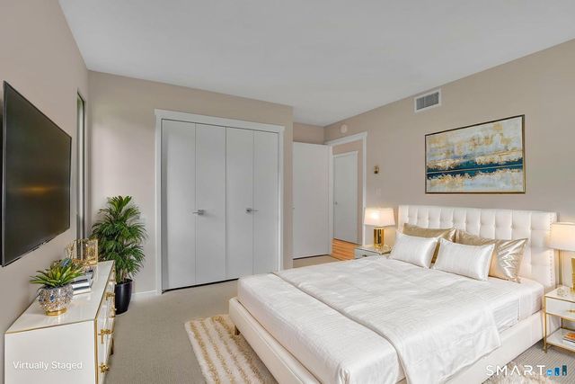 972 Heritage Village B, Southbury, CT 06488
