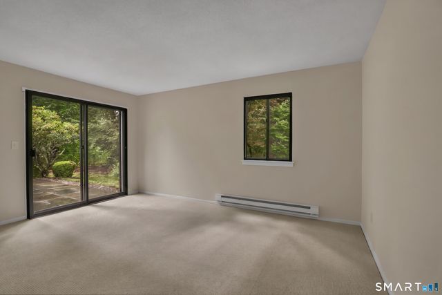 972 Heritage Village B, Southbury, CT 06488