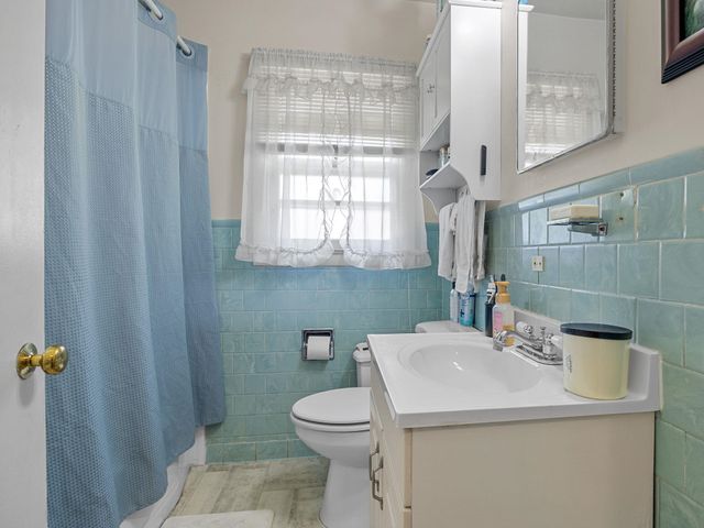 347 Crestview Drive, Spartanburg, SC 29306