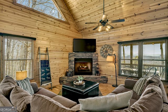 78 Brass Hill Road, Blue Ridge, GA 30513