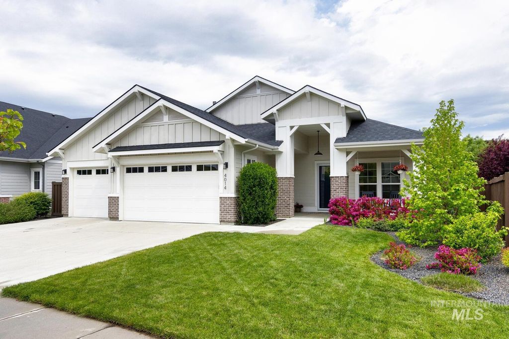 4014 W Farm View Dr, Boise, ID 83714