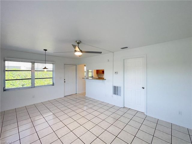 4009 SE 19th AVE 3, Cape Coral, FL 33904