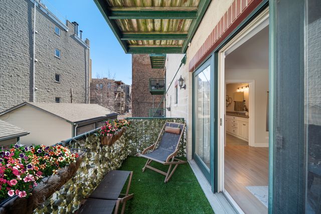 3121 N Orchard Street 2N, Chicago, IL 60657
