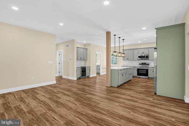 1650 RESERVOIR AVE, Willow Grove, PA 19090