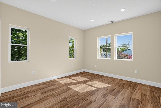 1650 RESERVOIR AVE, Willow Grove, PA 19090