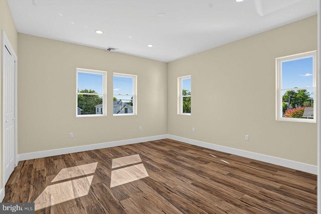 1650 RESERVOIR AVE, Willow Grove, PA 19090