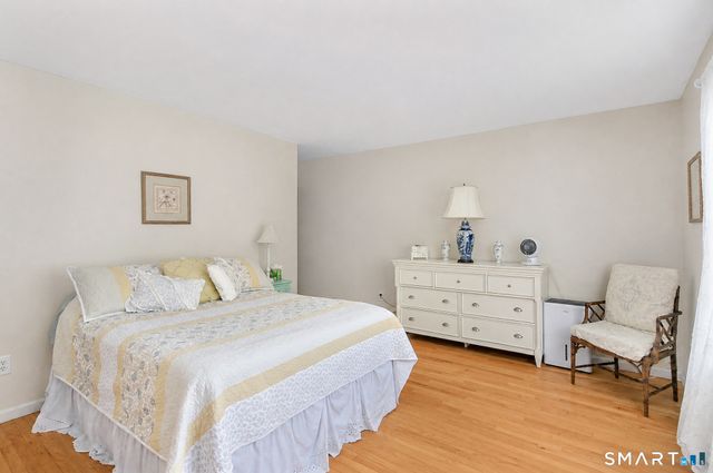 19 Eden Court 19, Brookfield, CT 06804