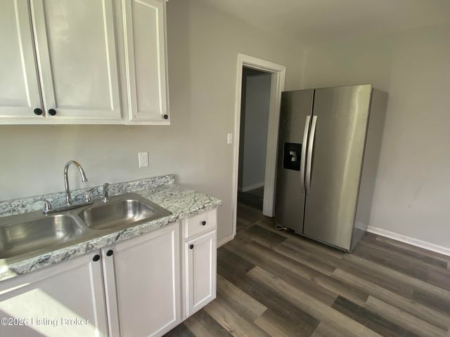 1940 S 28th St, Louisville, KY 40210