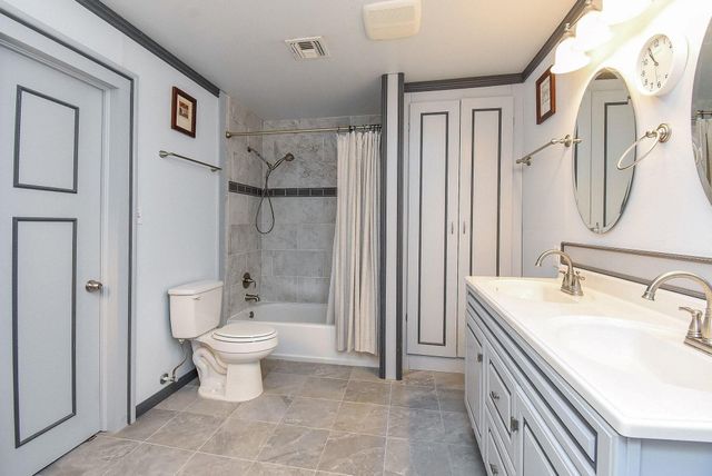 807 Clipson Road, Eagle Lake, TX 77434