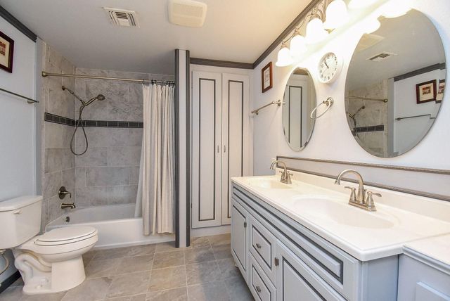 807 Clipson Road, Eagle Lake, TX 77434