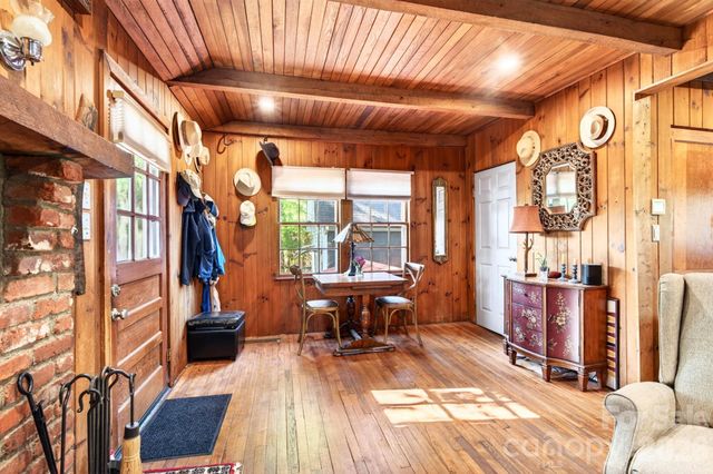 126 Maney Avenue, Asheville, NC 28804