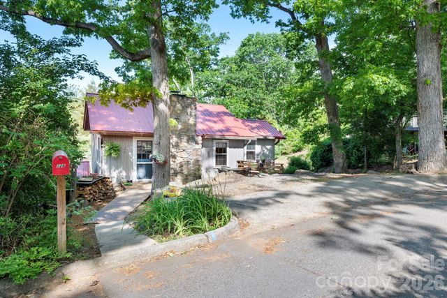 126 Maney Avenue, Asheville, NC 28804