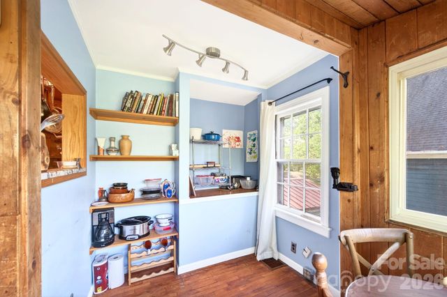 126 Maney Avenue, Asheville, NC 28804