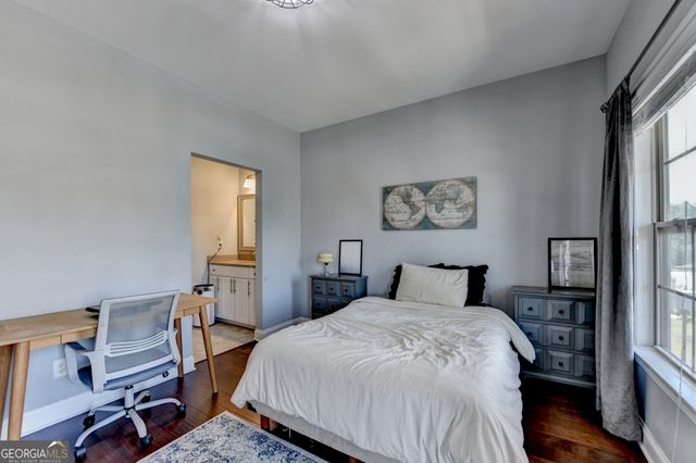 4071 Woodward Walk Lane, Suwanee, GA 30024