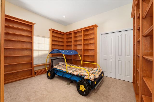 8476 SW 10TH ROAD, Gainesville, FL 32607