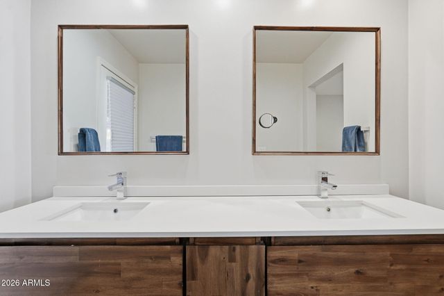 54 W CARVER Road, Tempe, AZ 85284