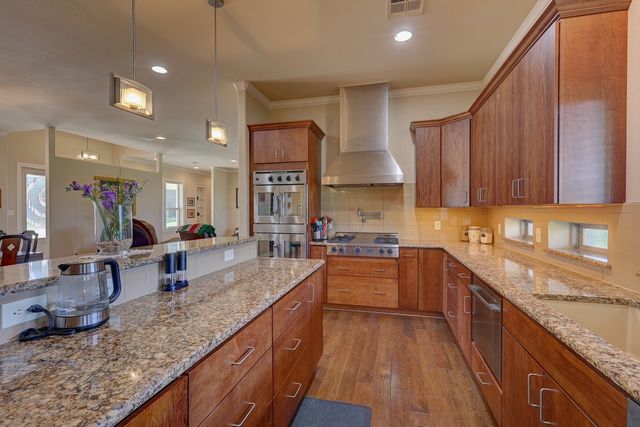 1754 Highland Drive, Whitney, TX 76692