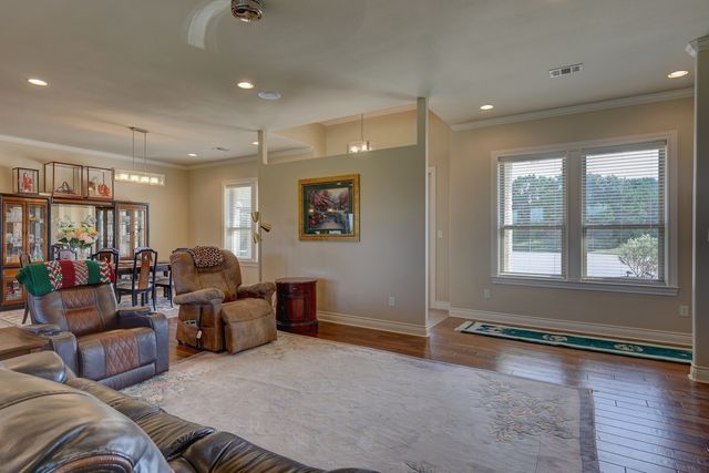 1754 Highland Drive, Whitney, TX 76692