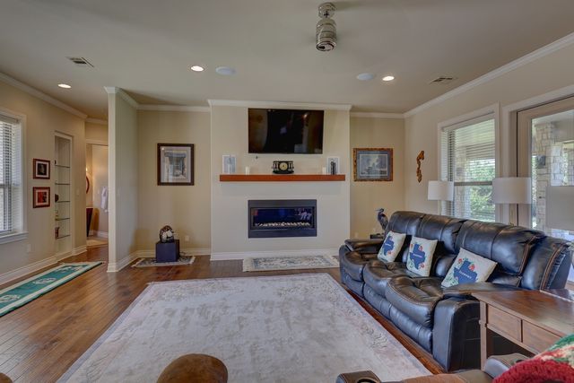 1754 Highland Drive, Whitney, TX 76692