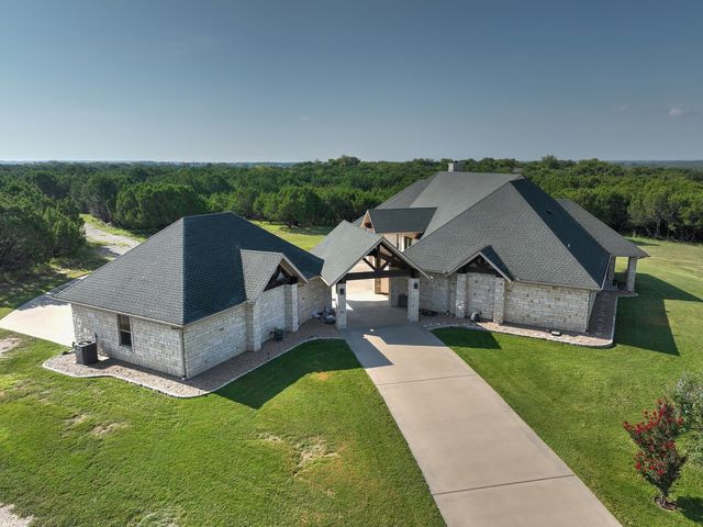 1754 Highland Drive, Whitney, TX 76692