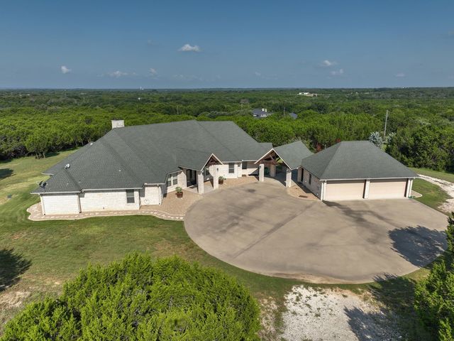 1754 Highland Drive, Whitney, TX 76692