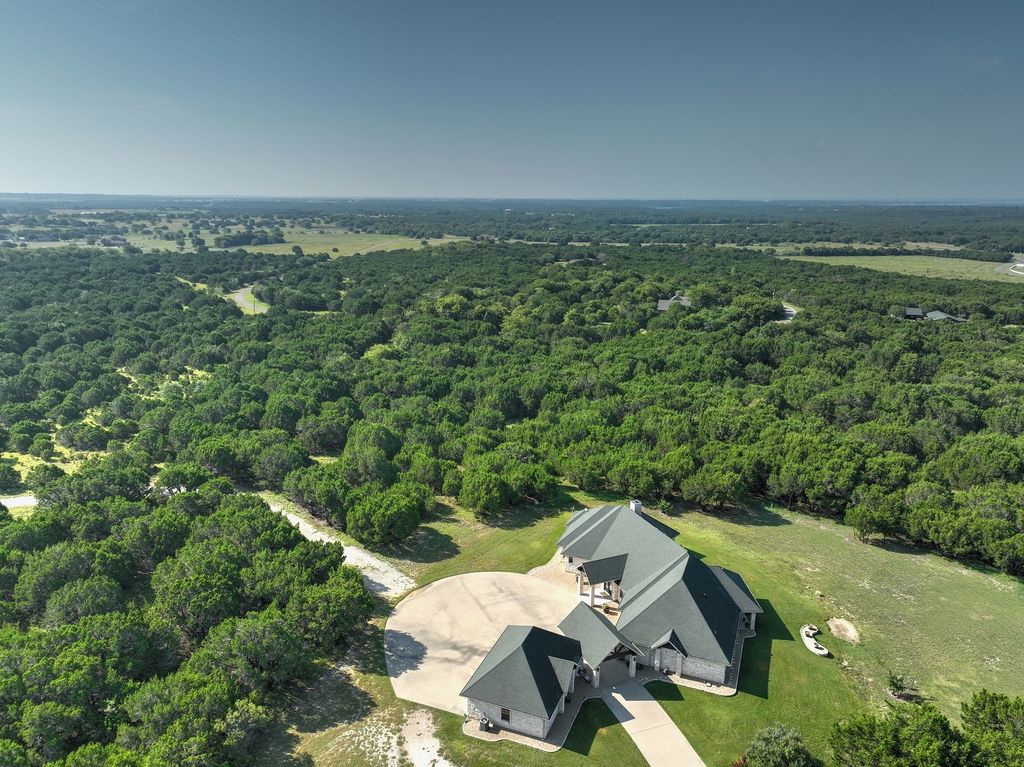 1754 Highland Drive, Whitney, TX 76692