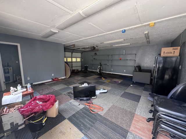 1161 Barkley Hills Rd, Clarksville, TN 37040