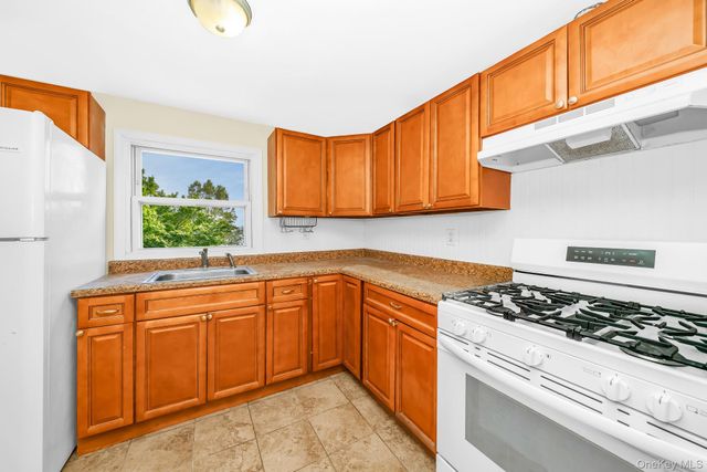 733 14th Street, West Babylon, NY 11704