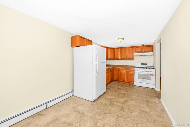 733 14th Street, West Babylon, NY 11704