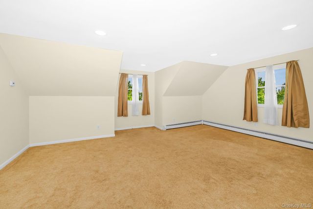 733 14th Street, West Babylon, NY 11704