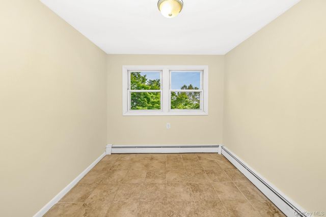 733 14th Street, West Babylon, NY 11704