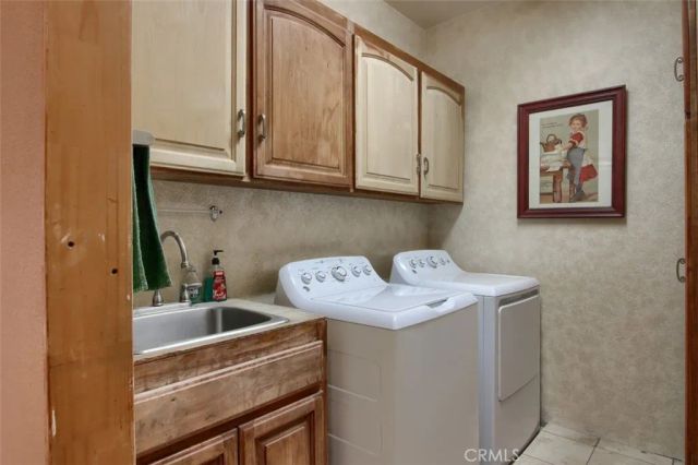 42625 Red Top Mountain Court, Coarsegold, CA 93614