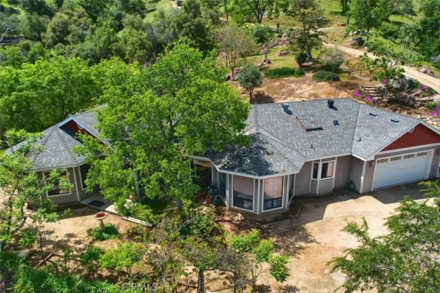 42625 Red Top Mountain Court, Coarsegold, CA 93614