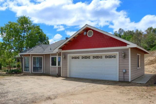 42625 Red Top Mountain Court, Coarsegold, CA 93614