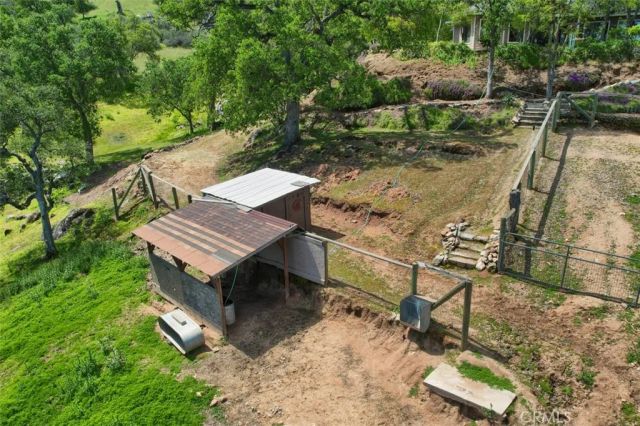 42625 Red Top Mountain Court, Coarsegold, CA 93614