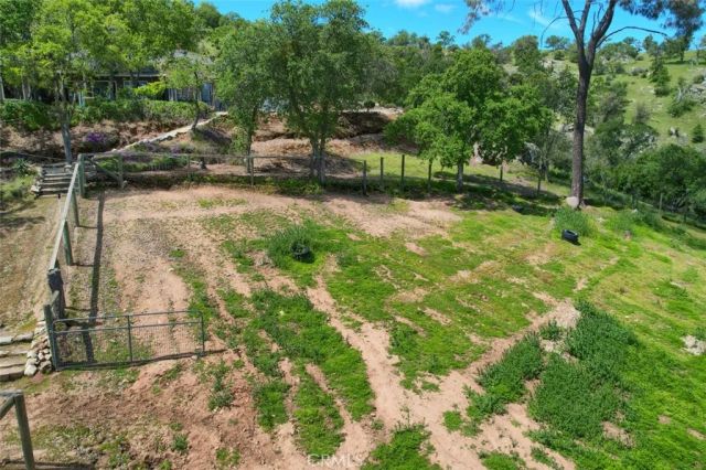 42625 Red Top Mountain Court, Coarsegold, CA 93614
