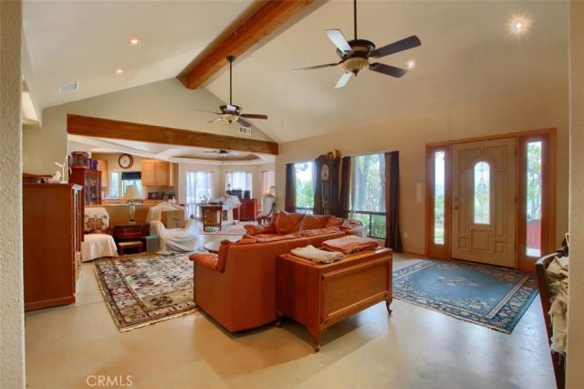 42625 Red Top Mountain Court, Coarsegold, CA 93614