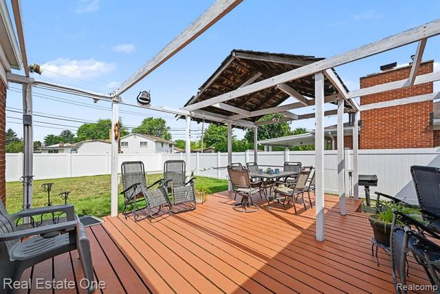 10928 Balfour Avenue, Allen Park, MI 48101