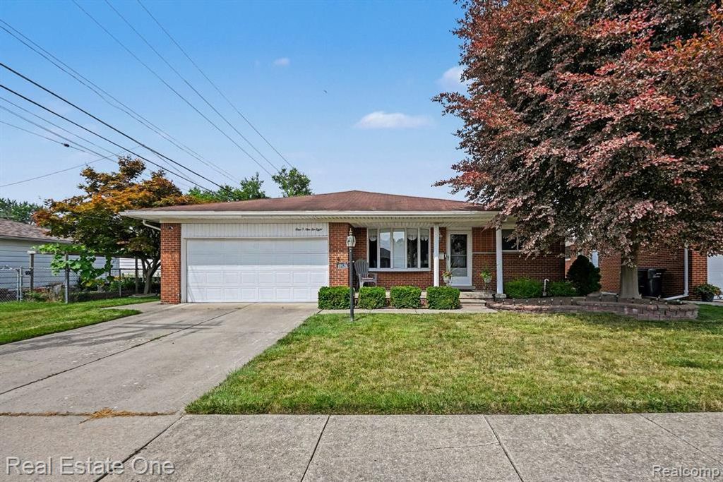 10928 Balfour Avenue, Allen Park, MI 48101