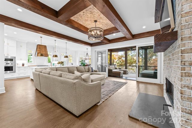 4554 Ina Lane, Sherrills Ford, NC 28673