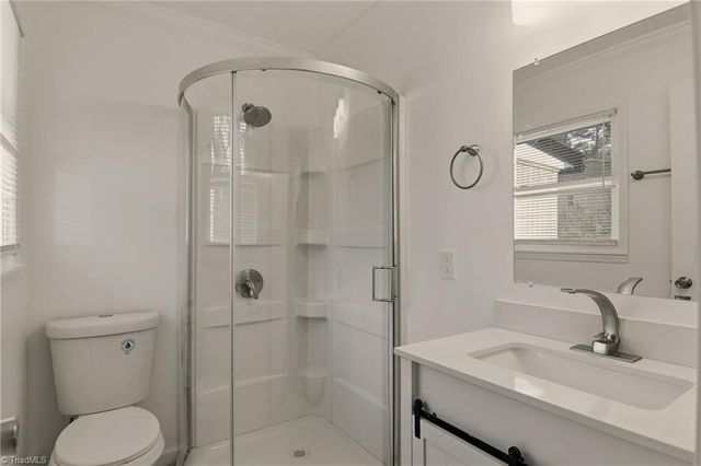 1408 Willow Road, Greensboro, NC 27401