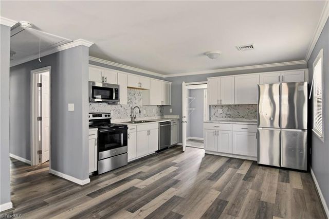 1408 Willow Road, Greensboro, NC 27401