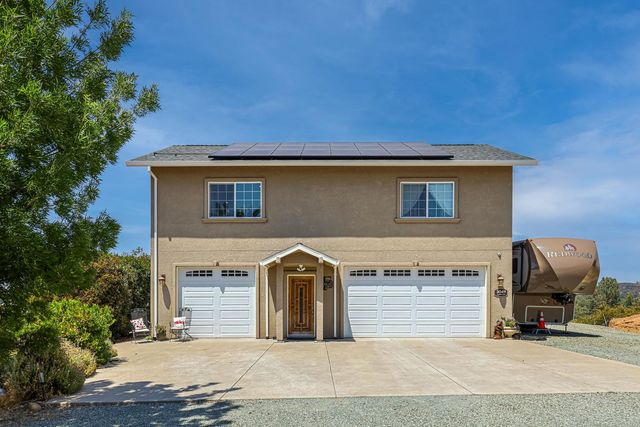 3049 Patriot Way, Valley Springs, CA 95252