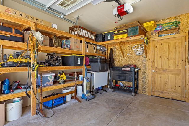 3049 Patriot Way, Valley Springs, CA 95252