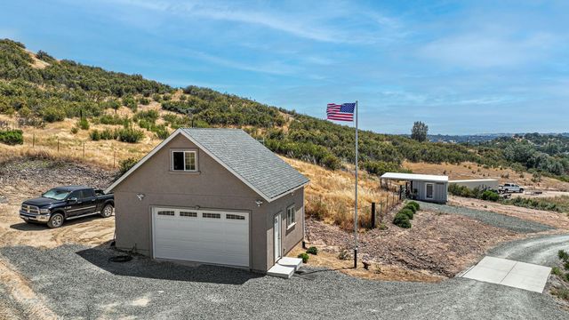 3049 Patriot Way, Valley Springs, CA 95252