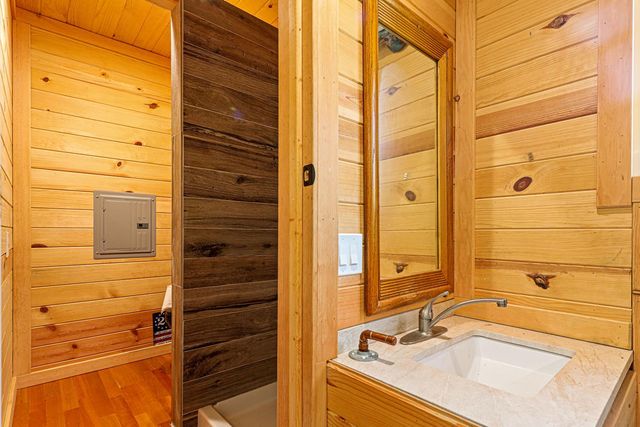 3049 Patriot Way, Valley Springs, CA 95252