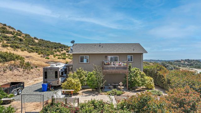 3049 Patriot Way, Valley Springs, CA 95252