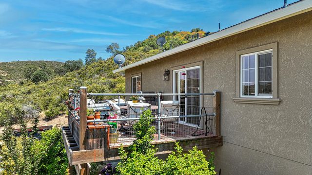 3049 Patriot Way, Valley Springs, CA 95252