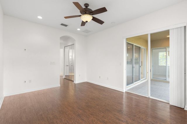 8238 NW 128th Lane, Parkland, FL 33076