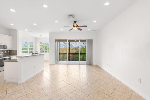 8238 NW 128th Lane, Parkland, FL 33076